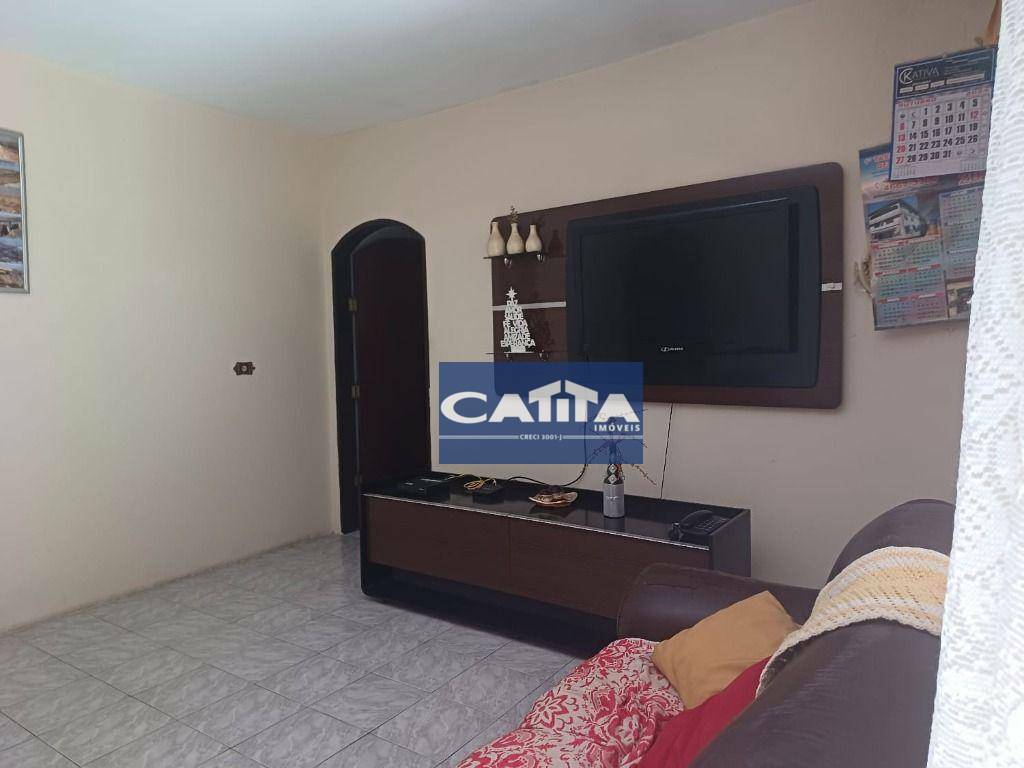 Casa à venda com 5 quartos, 240m² - Foto 18