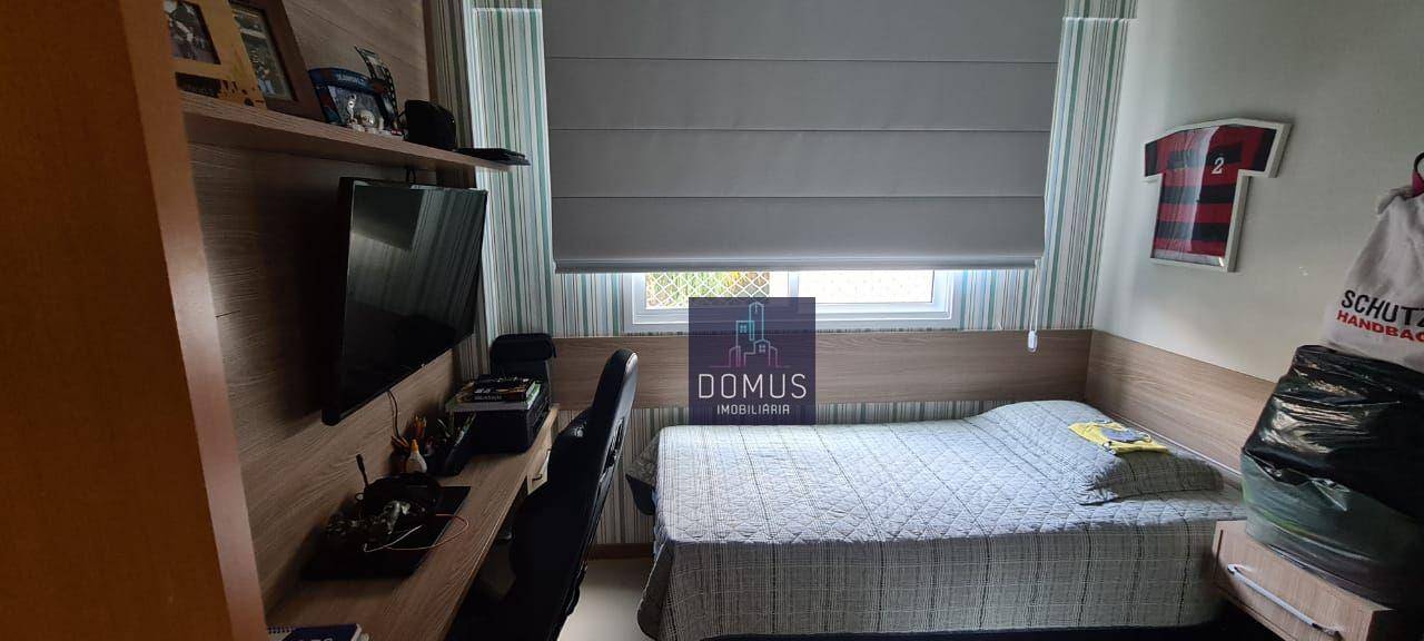 Apartamento à venda com 3 quartos, 98m² - Foto 17