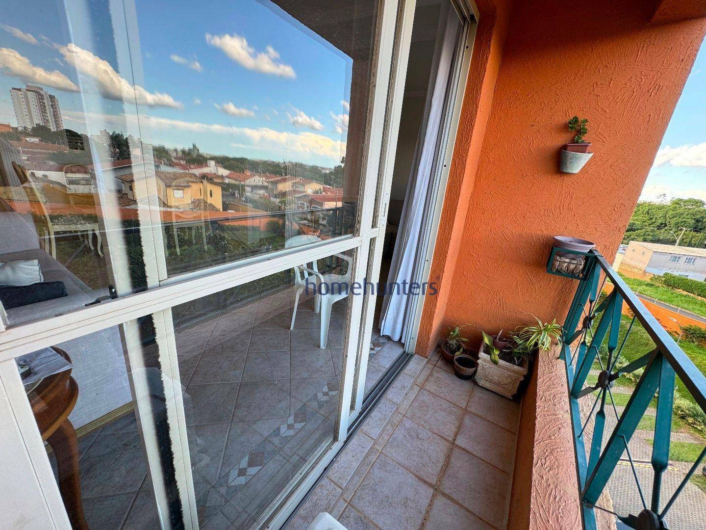 Apartamento à venda com 2 quartos, 76m² - Foto 11