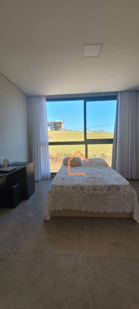 Casa, 3 quartos, 296 m² - Foto 24