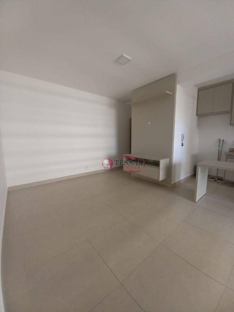 Apartamento para alugar com 2 quartos, 65m² - Foto 2