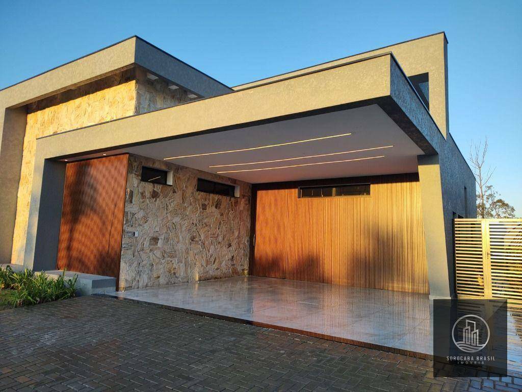 Casa de Condomínio à venda com 3 quartos, 243m² - Foto 2