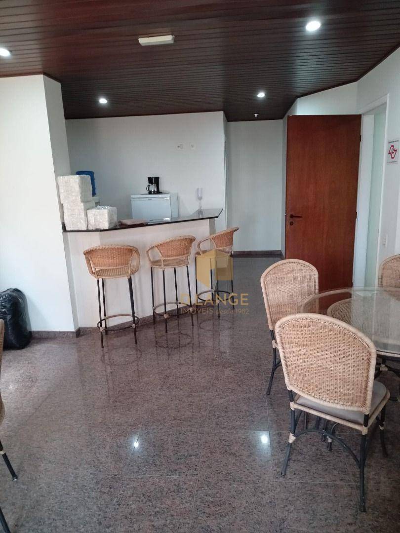 Apartamento para alugar com 1 quarto, 50m² - Foto 16