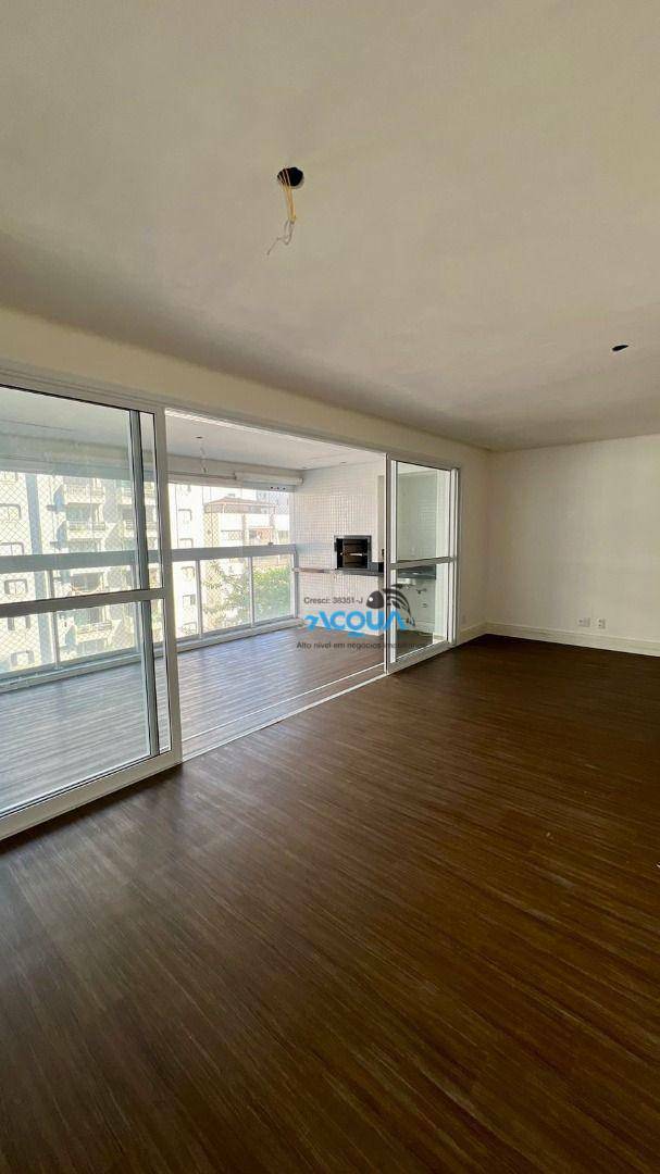 Apartamento à venda com 3 quartos, 125m² - Foto 2