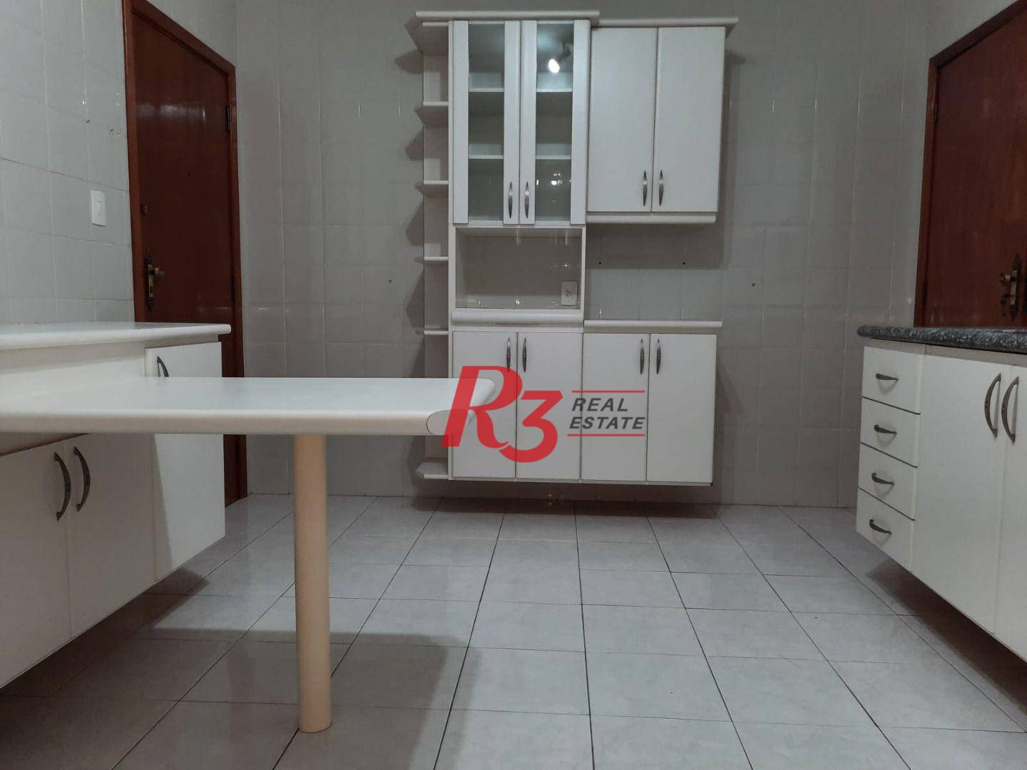 Apartamento à venda com 2 quartos, 111m² - Foto 11