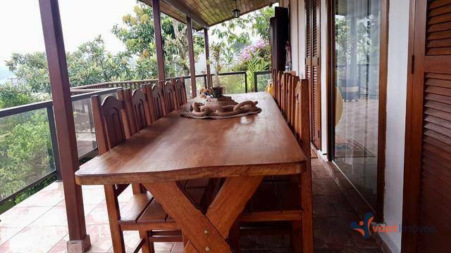 Casa de Condomínio à venda com 3 quartos, 250m² - Foto 6