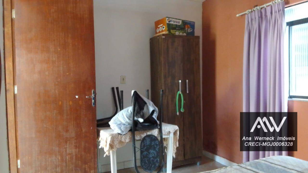 Casa à venda com 7 quartos, 400m² - Foto 17