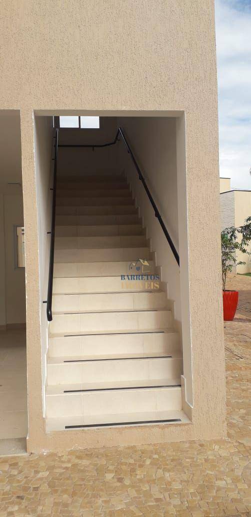 Apartamento para alugar com 2 quartos, 55m² - Foto 5