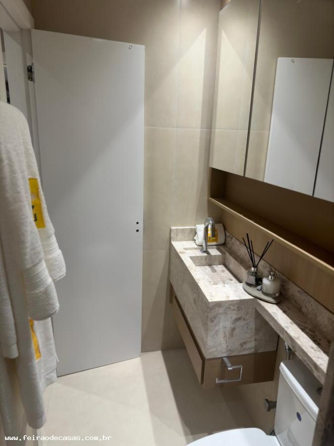 Apartamento à venda com 2 quartos, 53m² - Foto 31