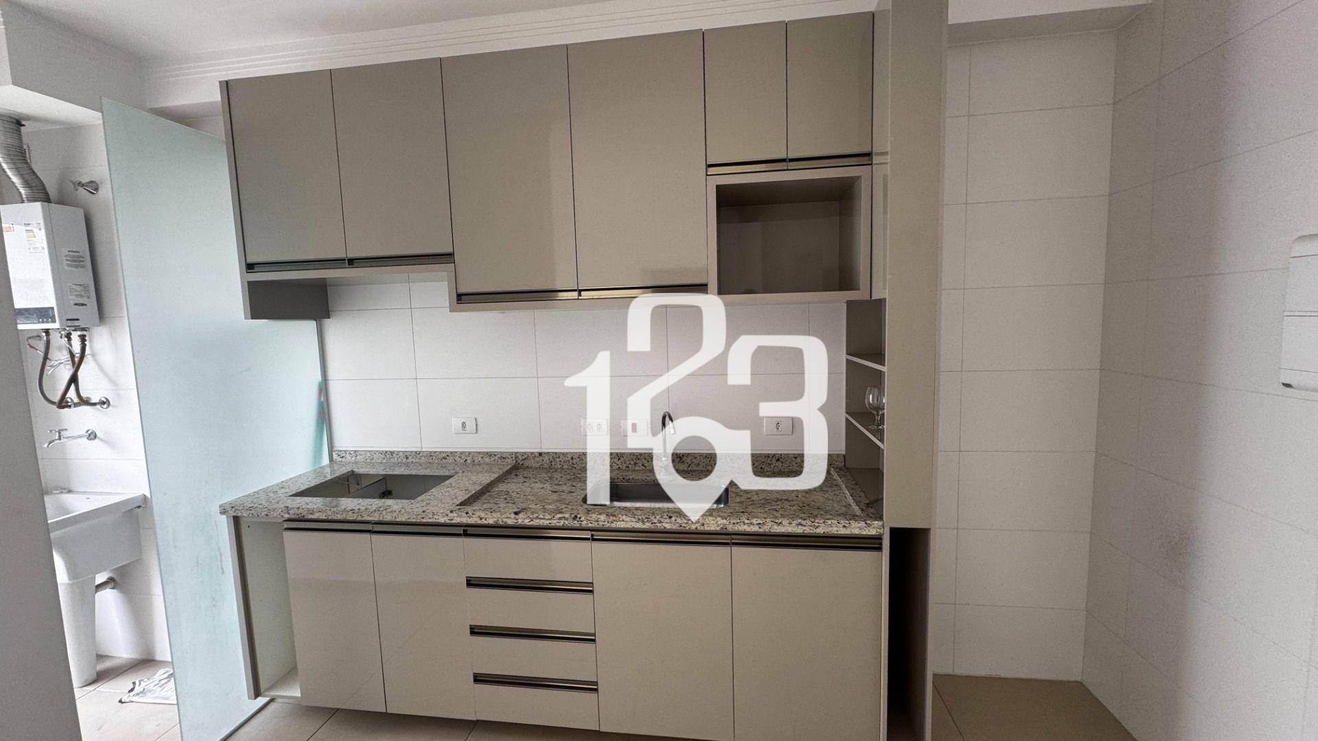 Apartamento para alugar com 1 quarto, 48m² - Foto 2