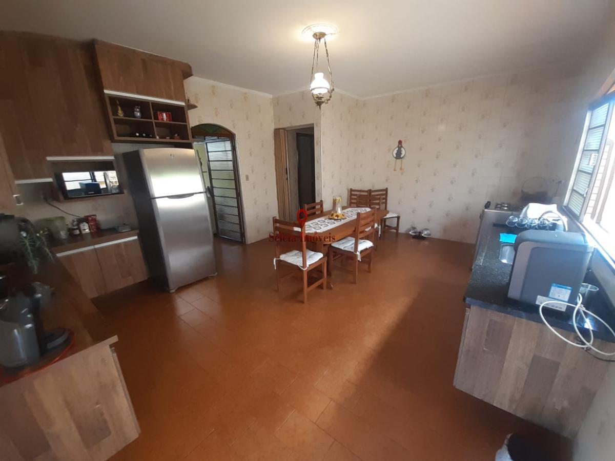 Casa à venda com 3 quartos, 158m² - Foto 10