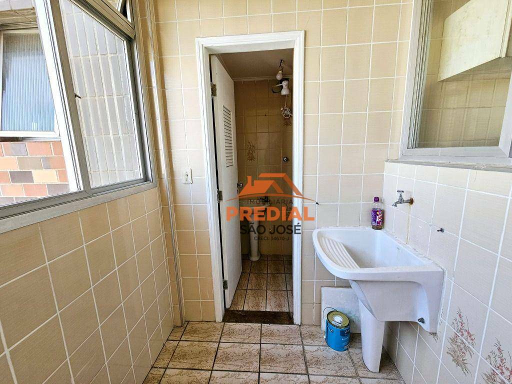 Apartamento à venda com 3 quartos, 82m² - Foto 17