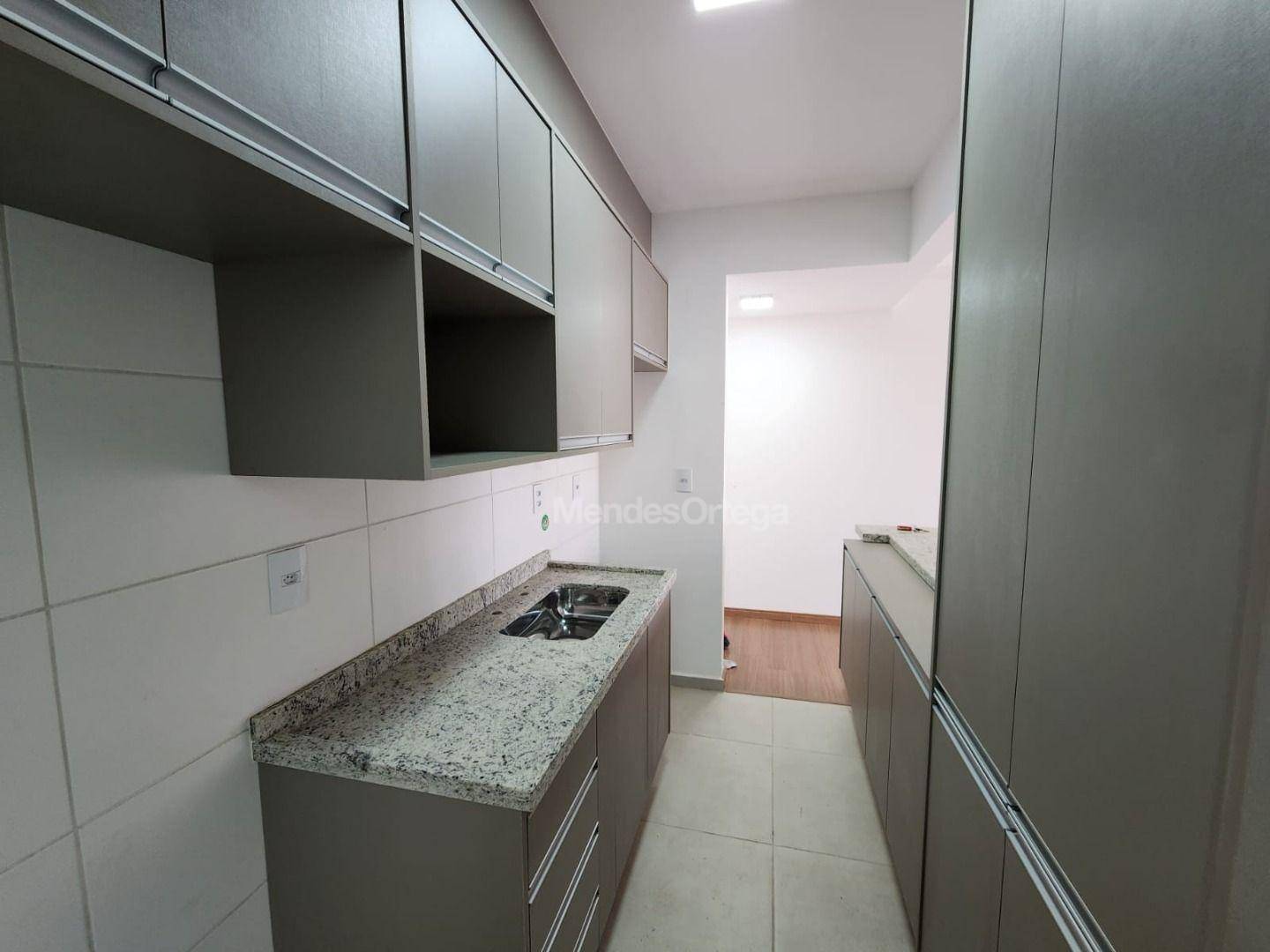 Apartamento à venda com 2 quartos, 65m² - Foto 9