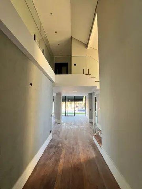 Casa de Condomínio à venda com 4 quartos, 560m² - Foto 13