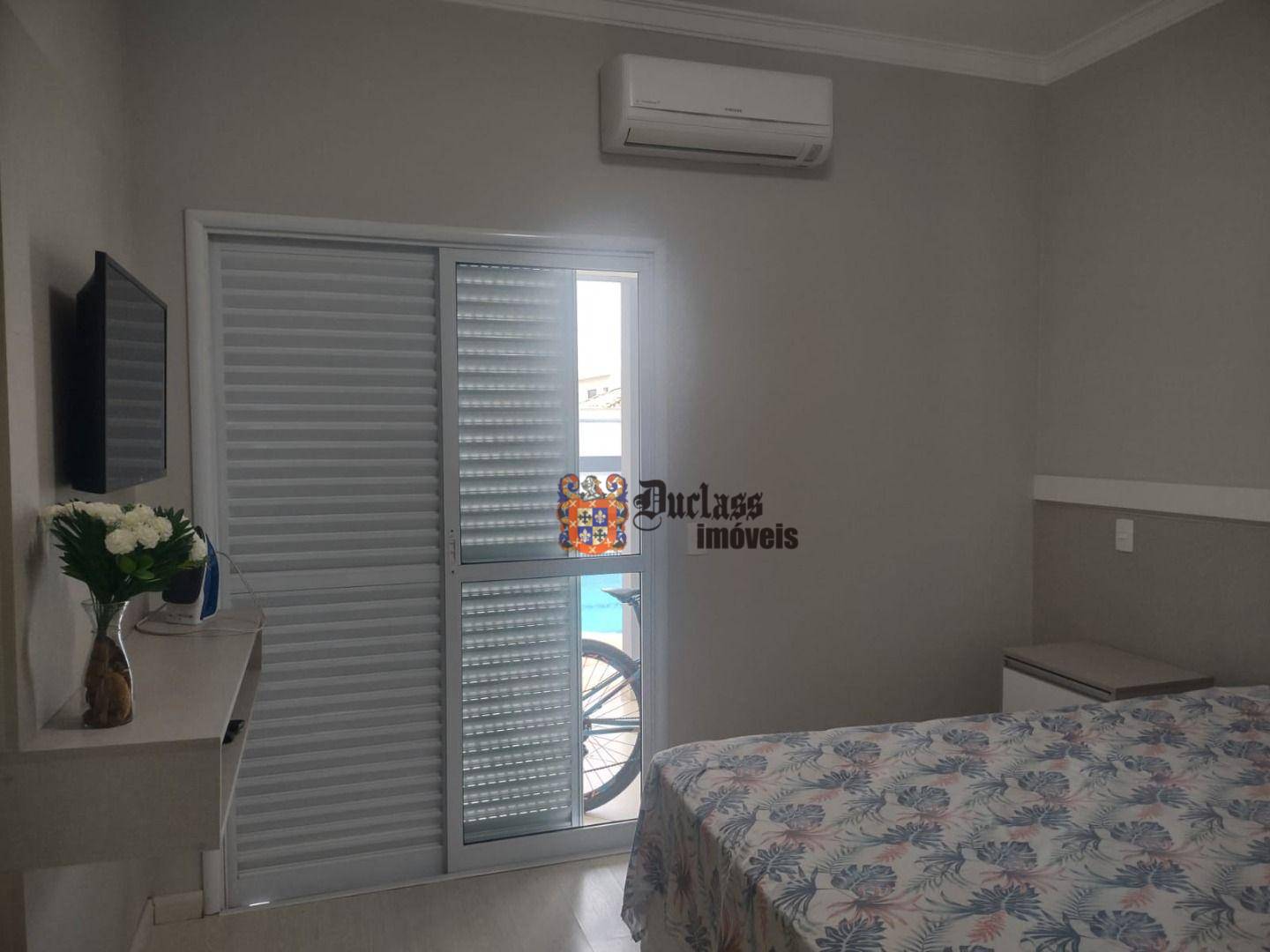 Casa de Condomínio à venda com 4 quartos, 302m² - Foto 31