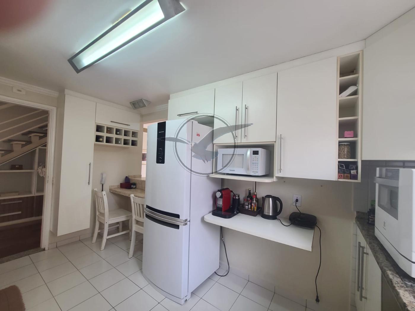 Casa de Condomínio para alugar com 3 quartos, 170m² - Foto 18