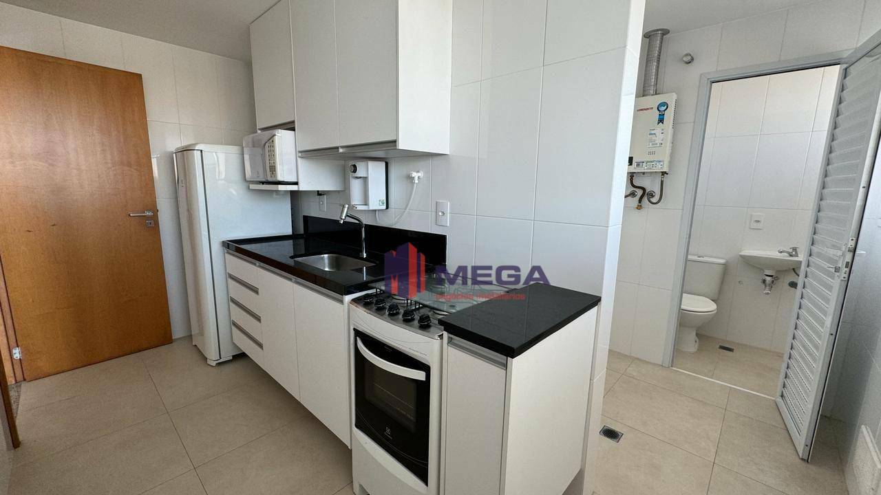 Apartamento à venda com 3 quartos, 111m² - Foto 8