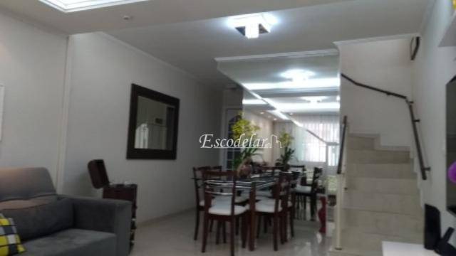 Sobrado à venda com 3 quartos, 200m² - Foto 1