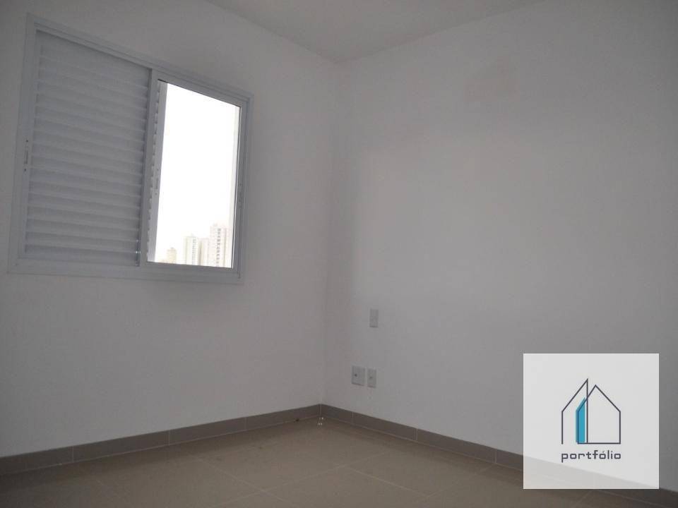 Apartamento à venda com 4 quartos, 175m² - Foto 13