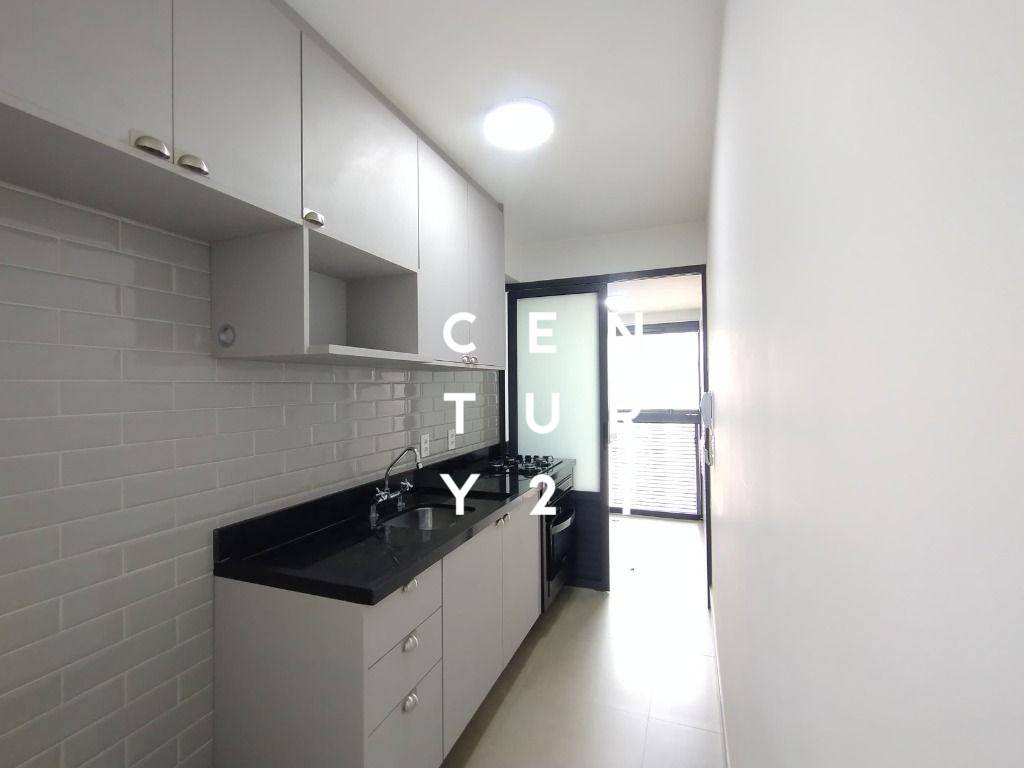 Apartamento para alugar com 3 quartos, 75m² - Foto 11