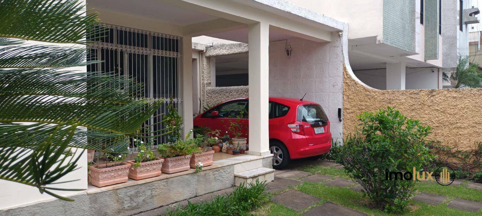 Casa, 3 quartos, 247 m² - Foto 2