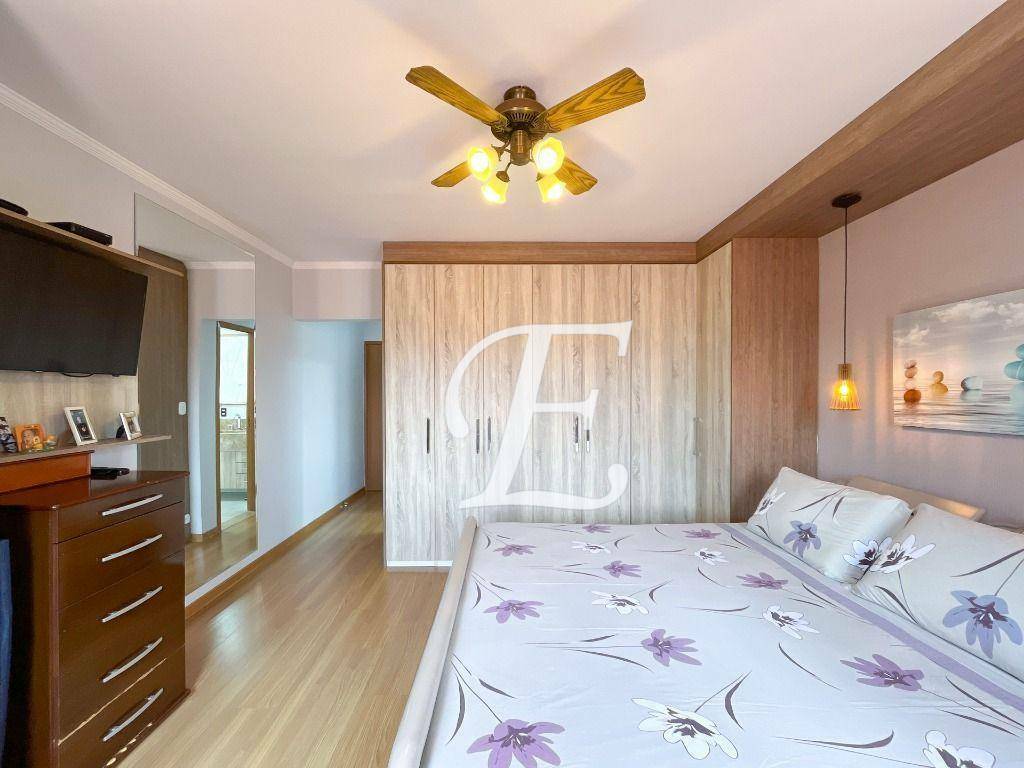 Sobrado à venda com 4 quartos, 180m² - Foto 63