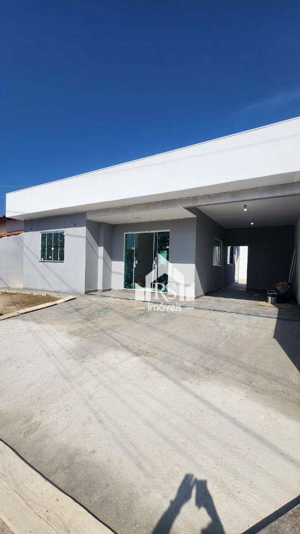 Casa à venda com 2 quartos, 140m² - Foto 1