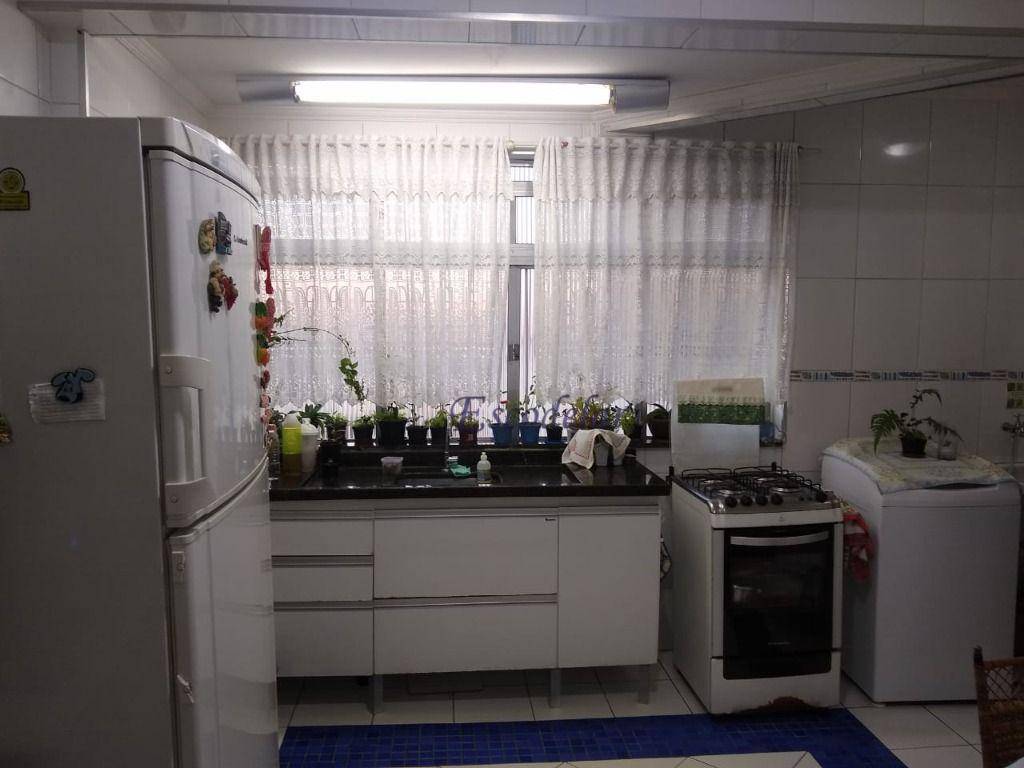 Apartamento à venda com 2 quartos, 68m² - Foto 10