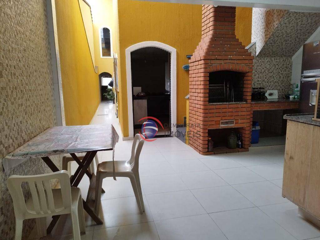 Sobrado à venda com 3 quartos, 268m² - Foto 33