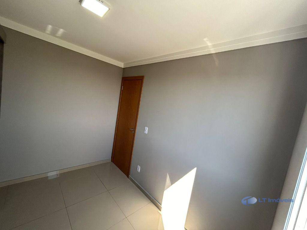 Apartamento à venda com 2 quartos, 39m² - Foto 8