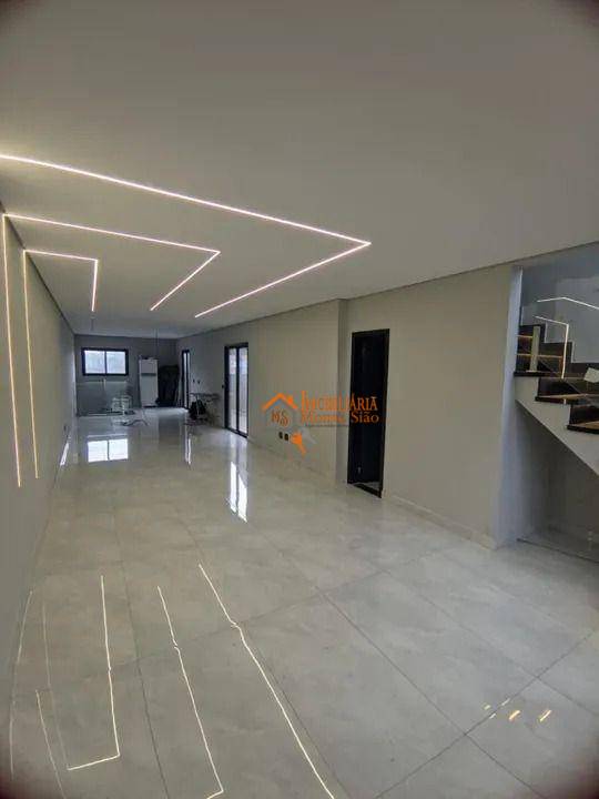 Sobrado à venda com 3 quartos, 300m² - Foto 3