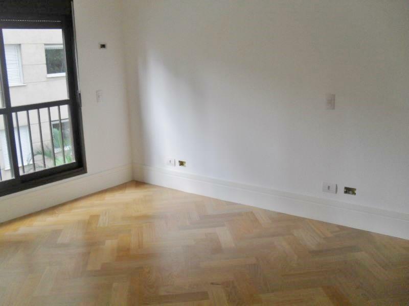 Apartamento à venda com 3 quartos, 210m² - Foto 13