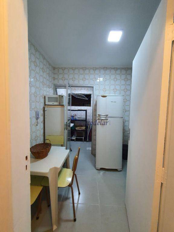 Apartamento para alugar com 2 quartos, 68m² - Foto 6