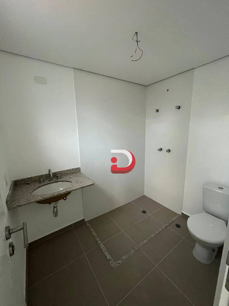 Apartamento à venda com 3 quartos, 142m² - Foto 9