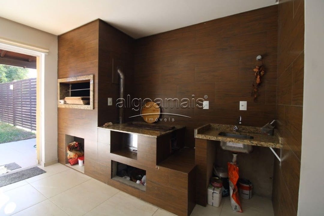 Casa à venda com 4 quartos, 250m² - Foto 7