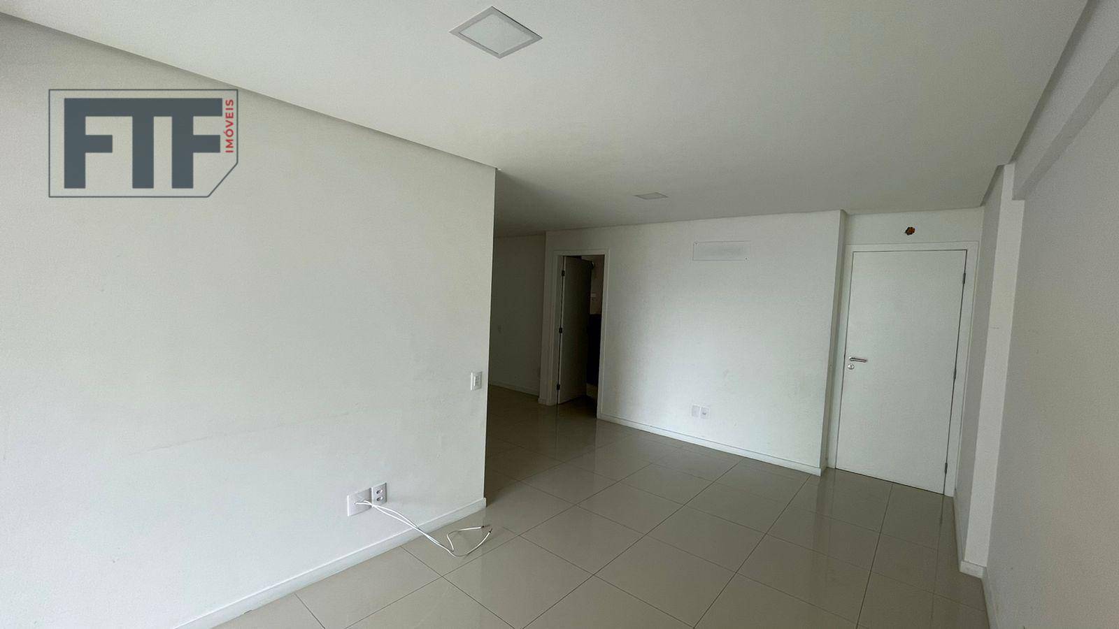 Apartamento à venda com 3 quartos, 110m² - Foto 5