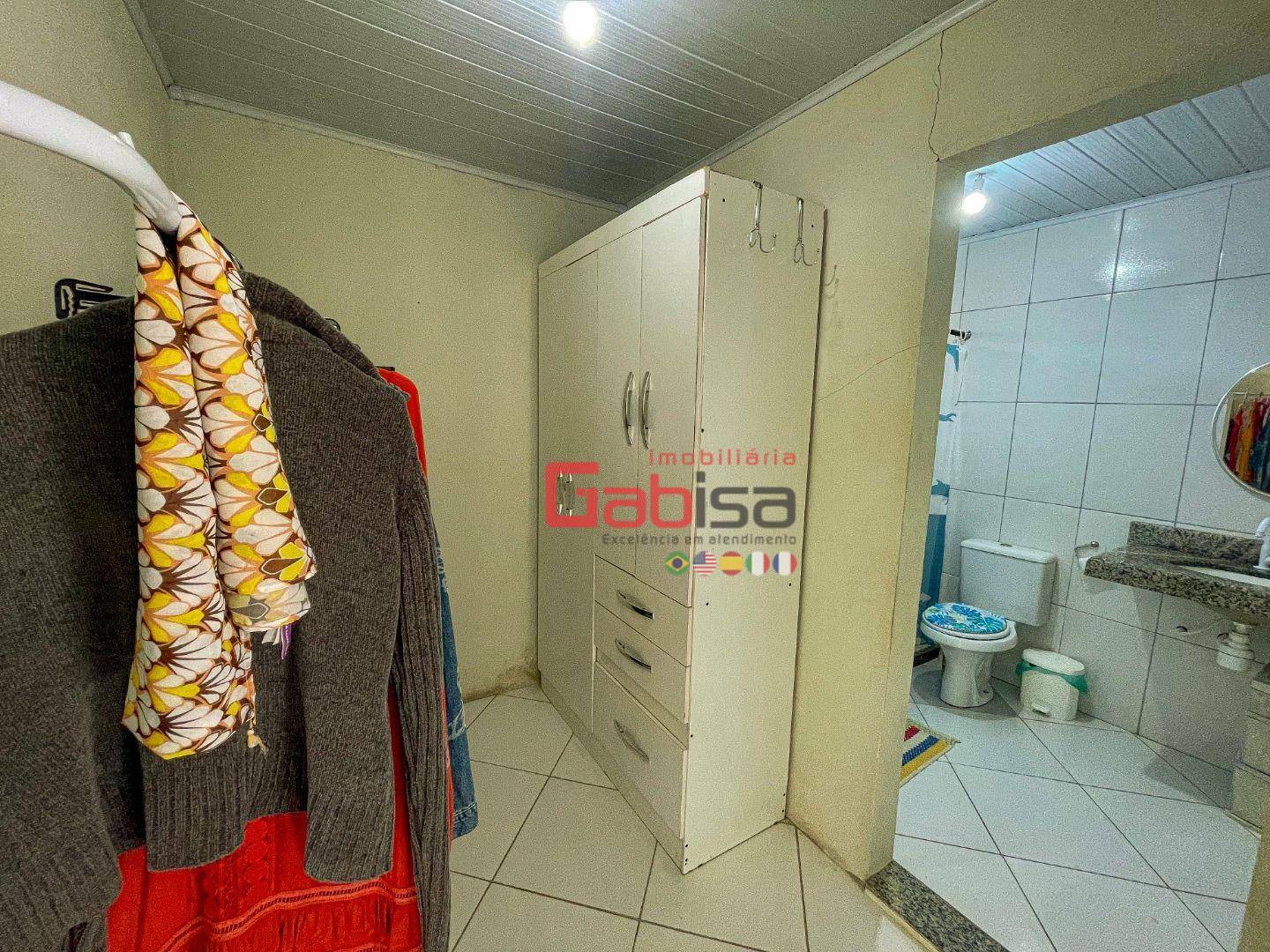 Casa à venda com 6 quartos, 600m² - Foto 35