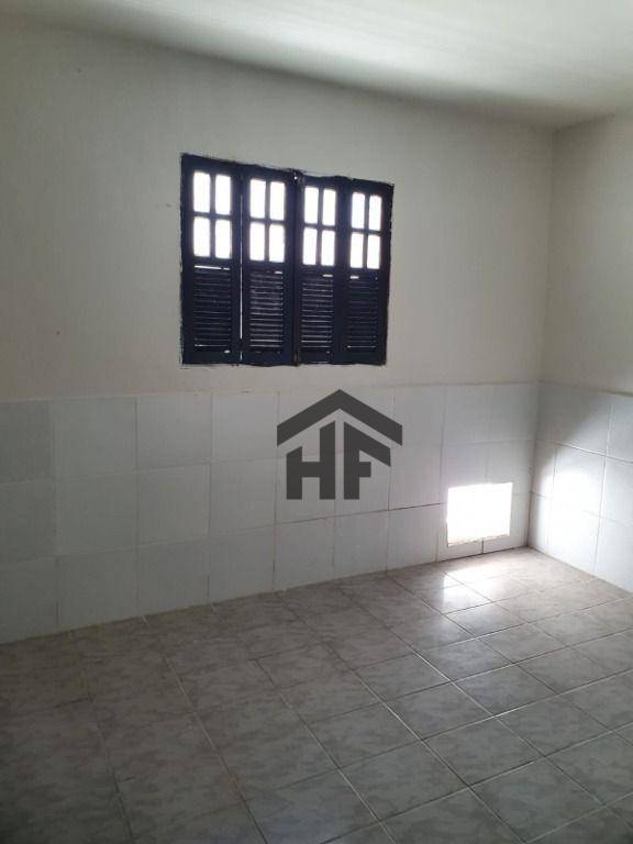 Casa à venda com 3 quartos, 185m² - Foto 14