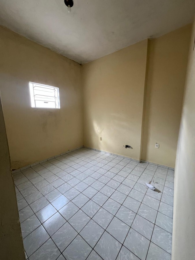 Casa para alugar com 3 quartos, 170m² - Foto 4