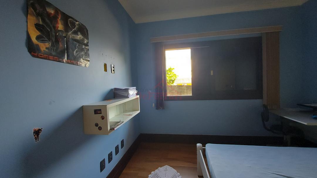 Casa à venda com 3 quartos, 464m² - Foto 11