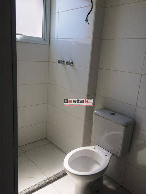 Apartamento à venda com 3 quartos, 112m² - Foto 2