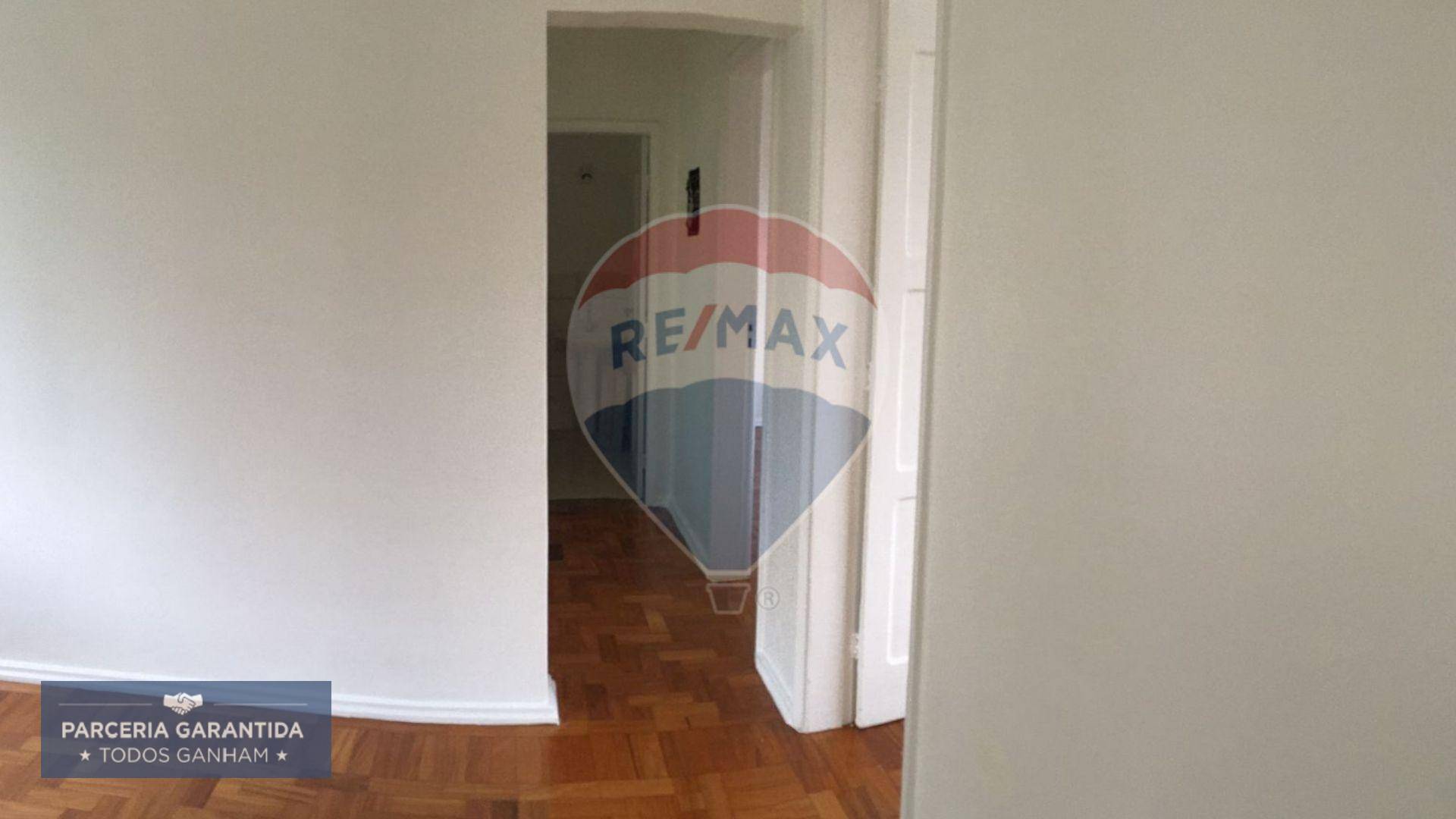 Apartamento à venda com 2 quartos, 55m² - Foto 6