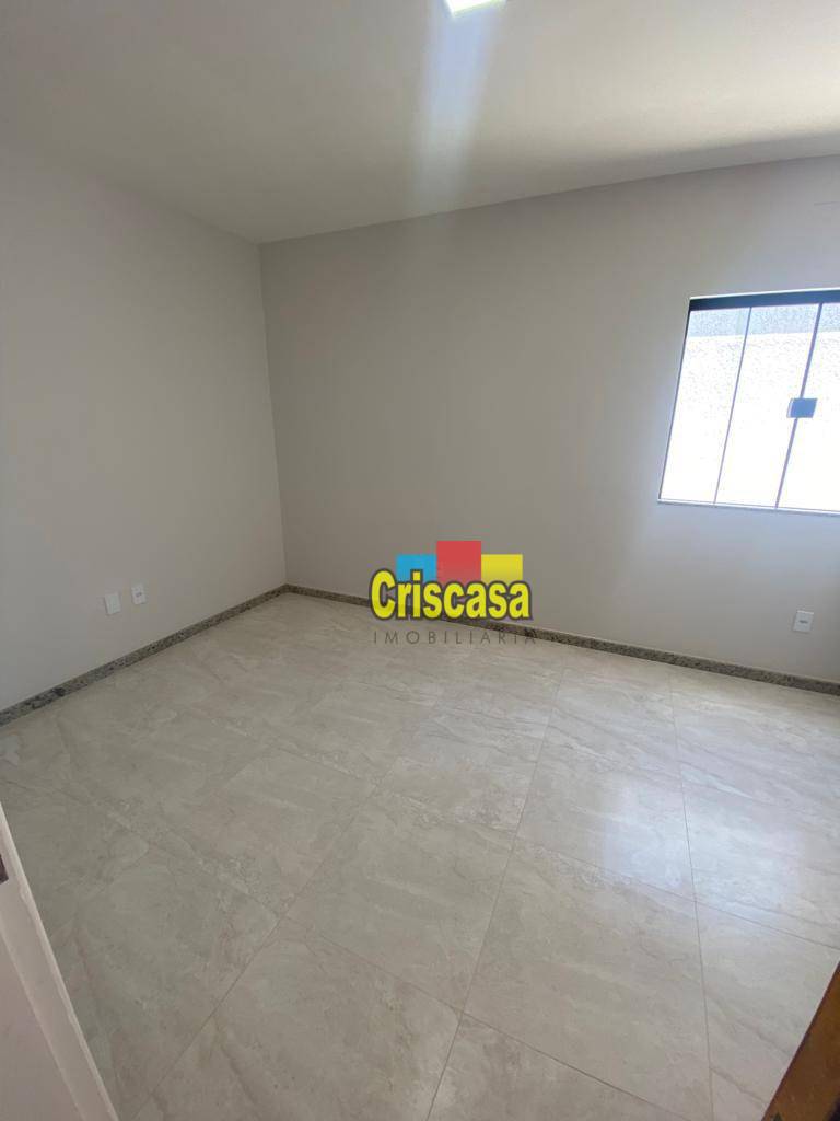 Casa à venda com 2 quartos, 70m² - Foto 7