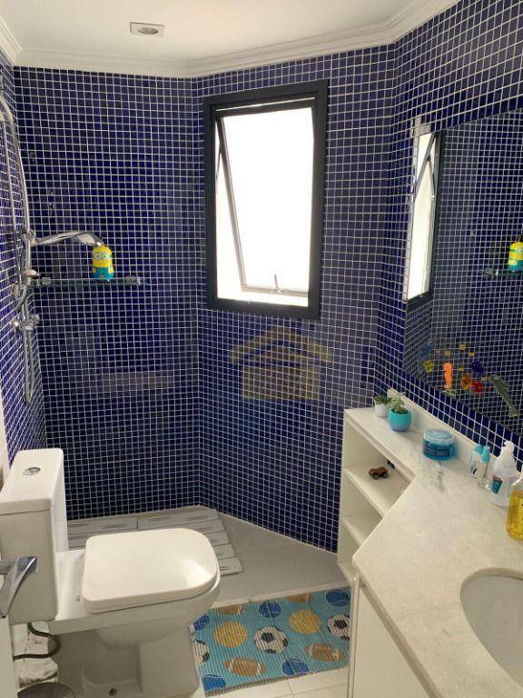 Apartamento à venda com 3 quartos, 150m² - Foto 10