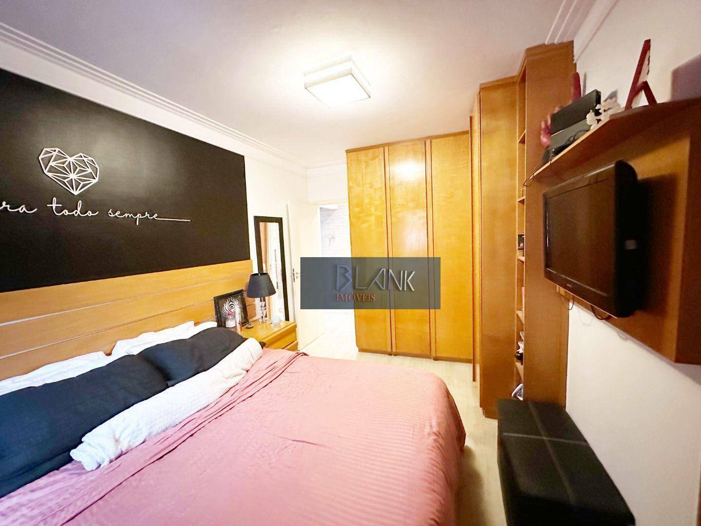 Apartamento à venda com 2 quartos, 63m² - Foto 22