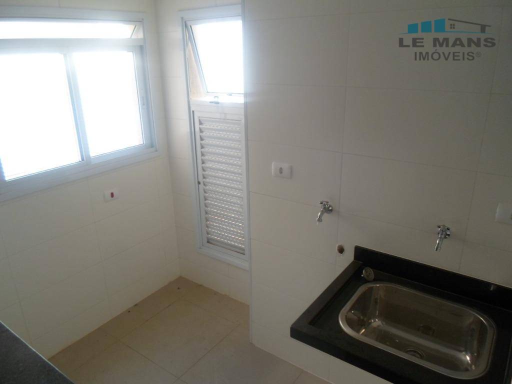 Apartamento à venda com 3 quartos, 118m² - Foto 7