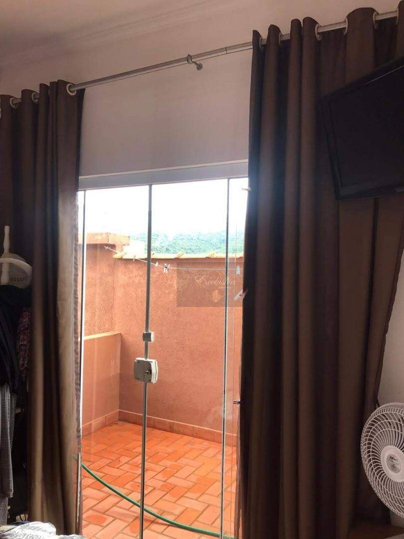 Casa à venda com 4 quartos, 187m² - Foto 13