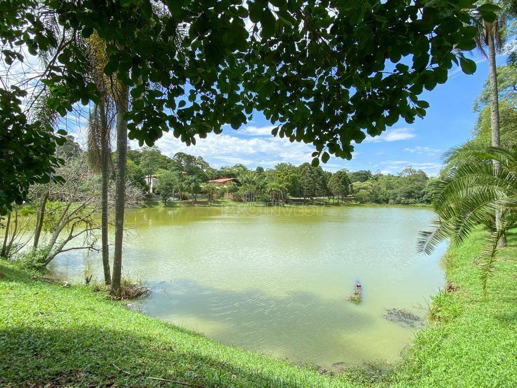 Casa de Condomínio à venda e aluguel com 3 quartos, 250m² - Foto 23