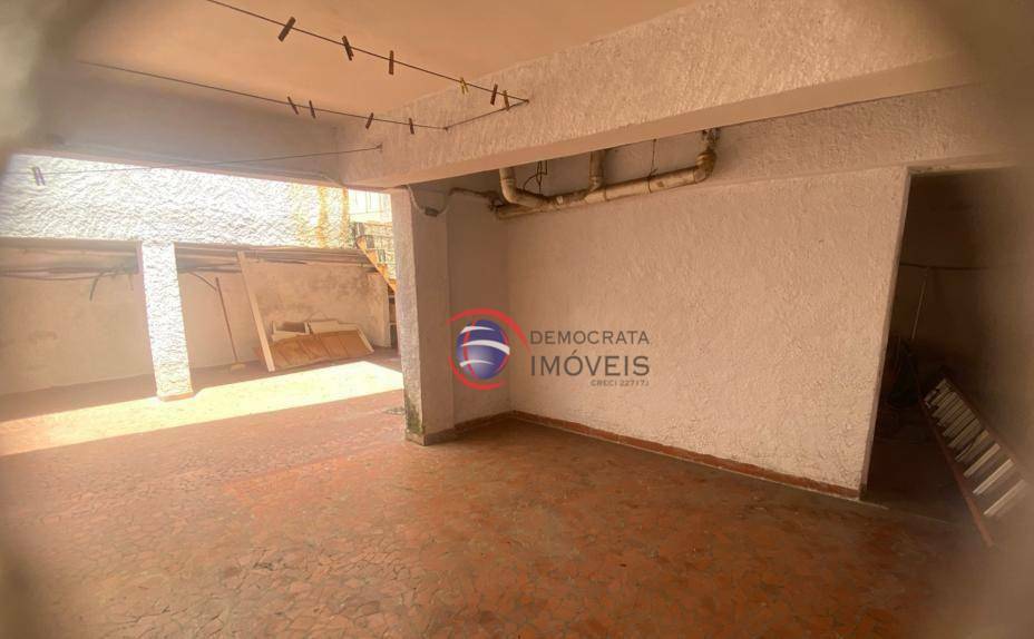 Sobrado à venda com 3 quartos, 236m² - Foto 38