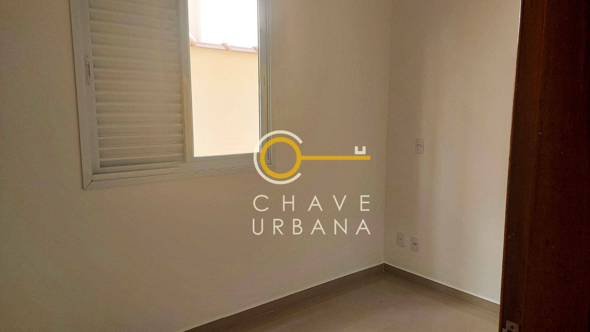 Casa à venda com 3 quartos, 98m² - Foto 5